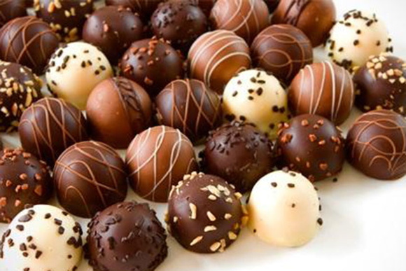 brigadeiro-gourmet-banhado-belga-lembrancinhas-comestiveis.jpg